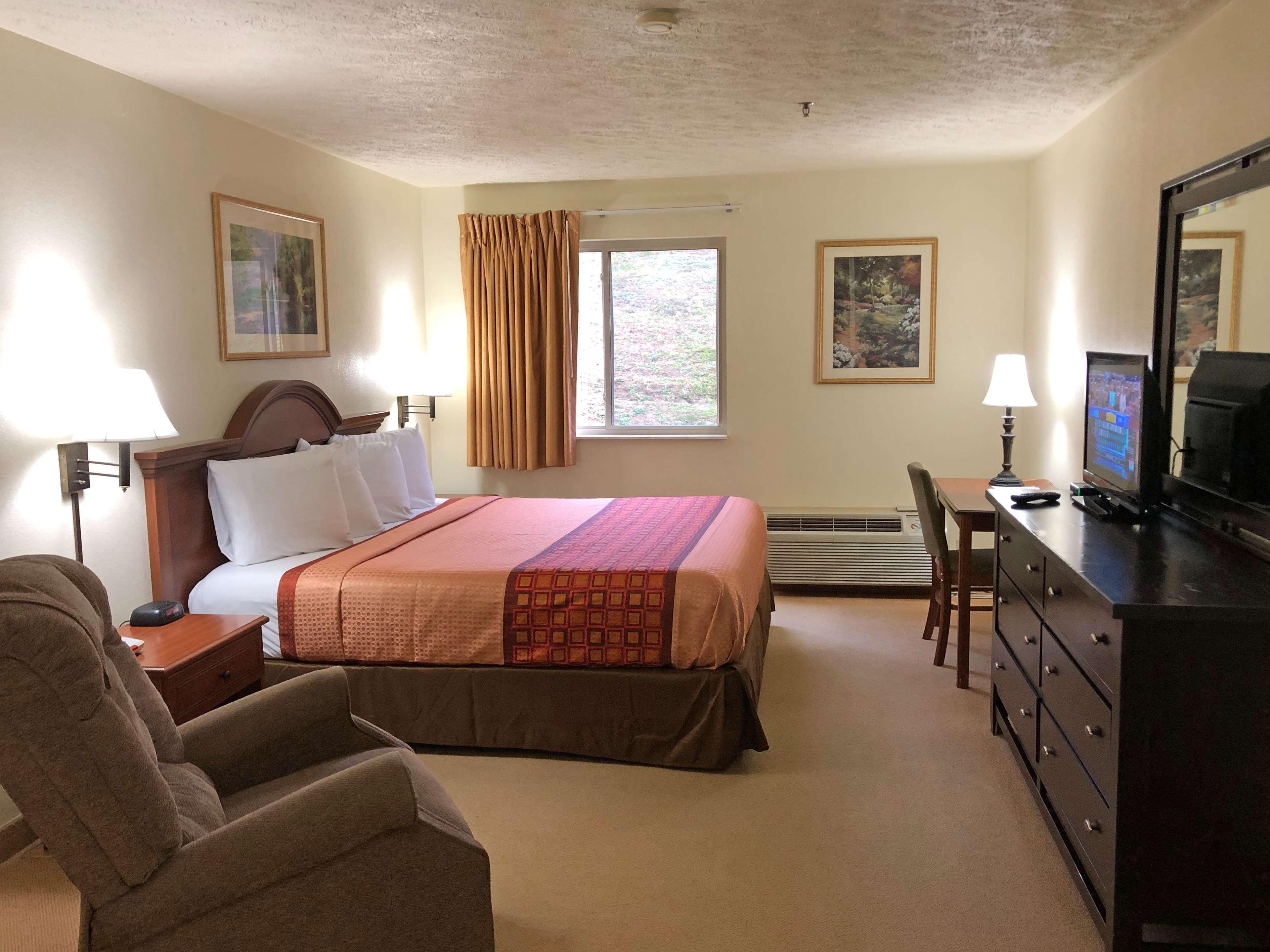 Americas Best Value Inn & Suites Independence Va Εξωτερικό φωτογραφία