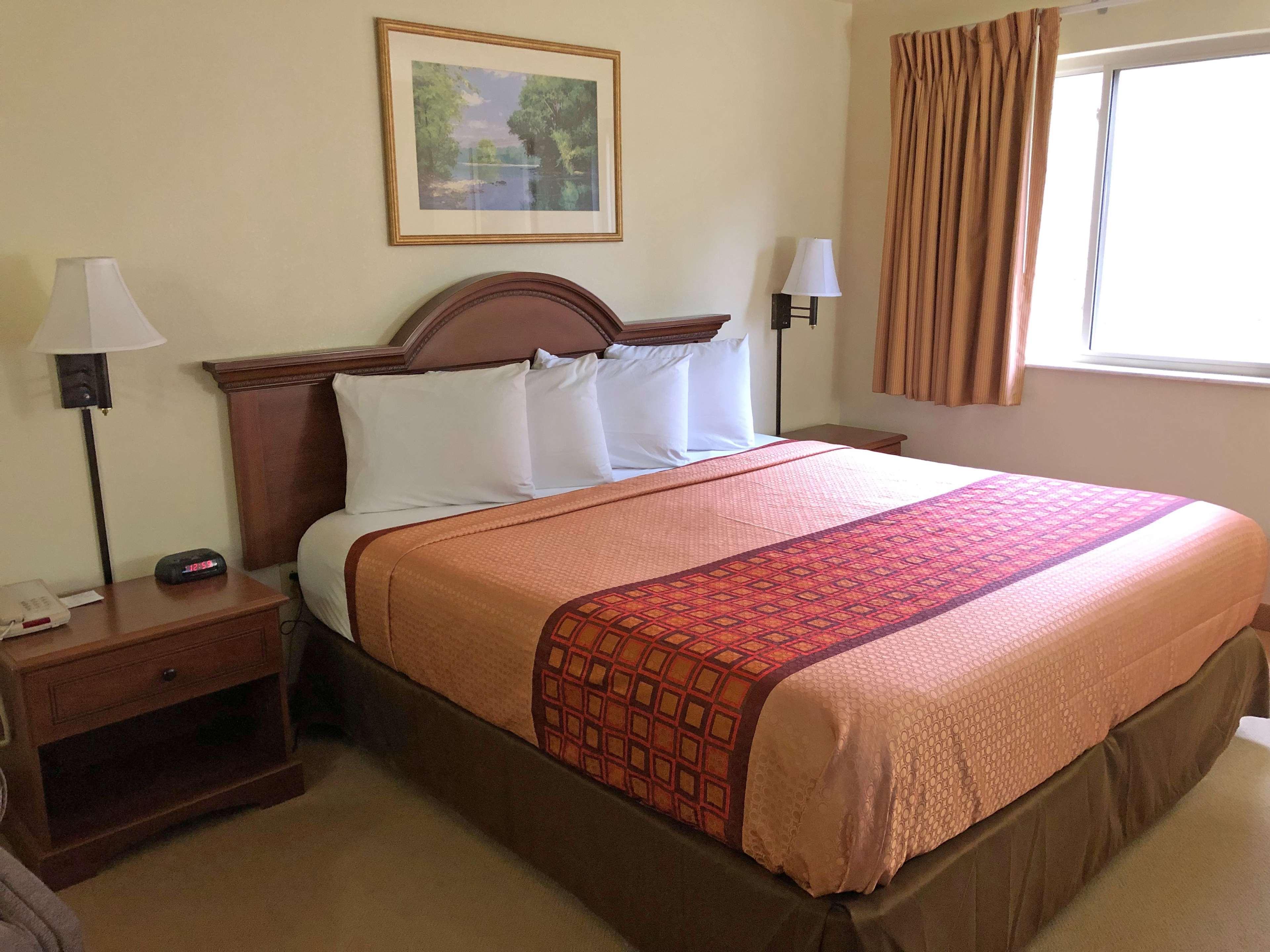Americas Best Value Inn & Suites Independence Va Εξωτερικό φωτογραφία