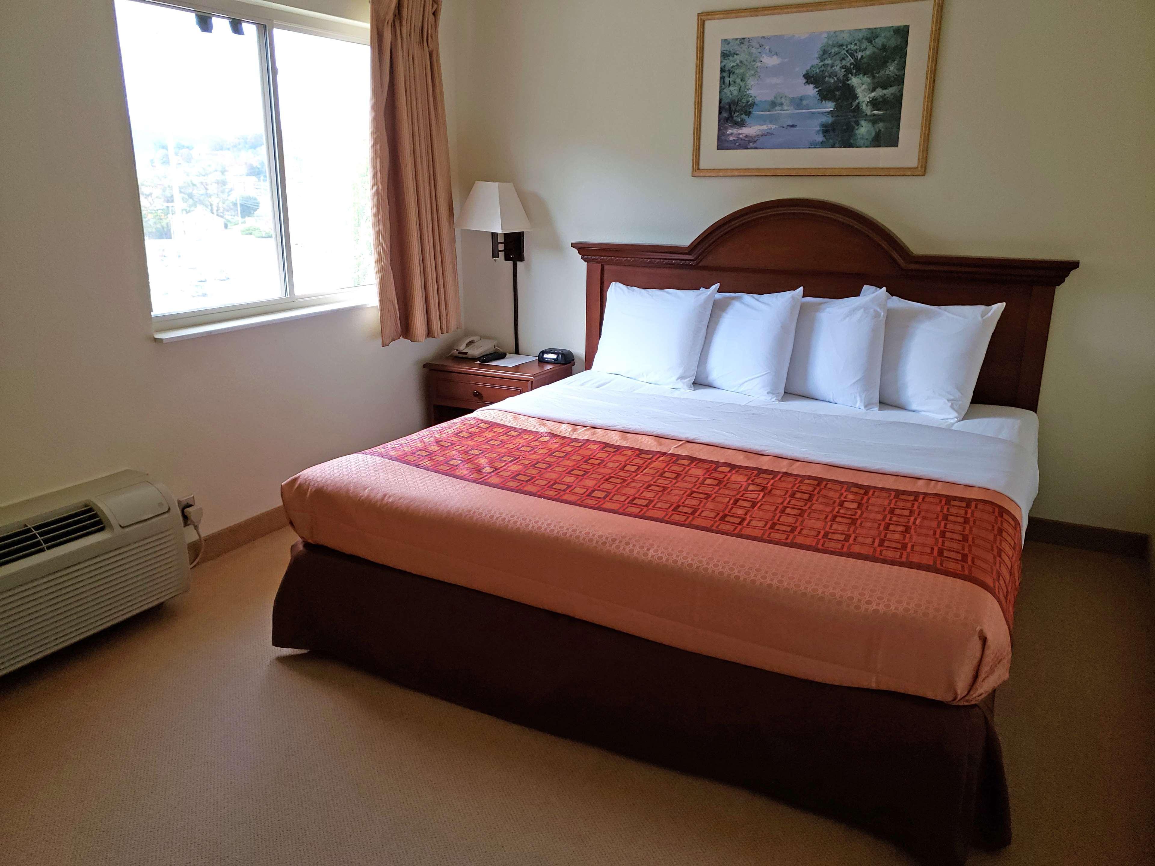 Americas Best Value Inn & Suites Independence Va Εξωτερικό φωτογραφία